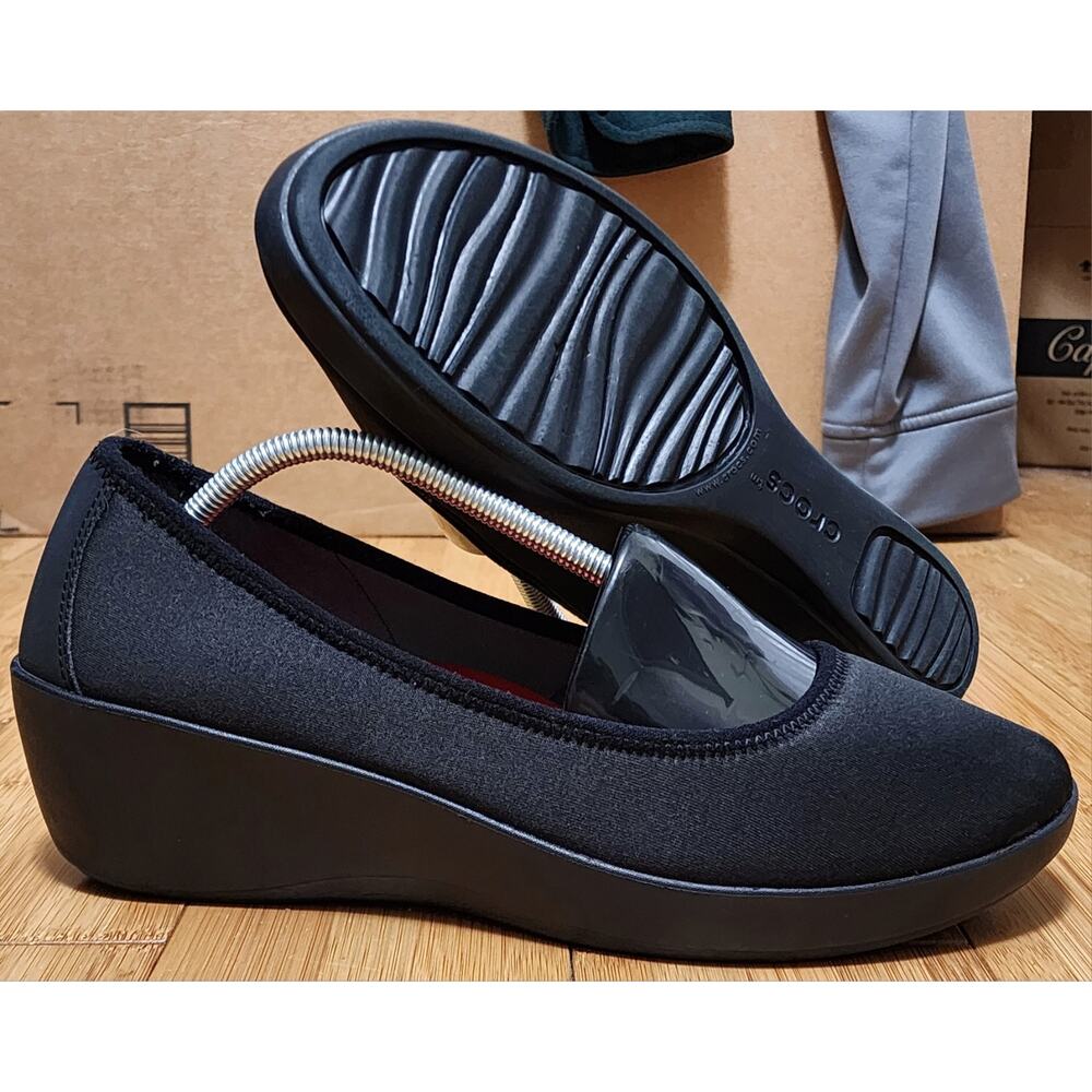 Crocs Women's 10 Busy Day Wedge Dual Comfort Shoes Black Slip On Casual 202441
